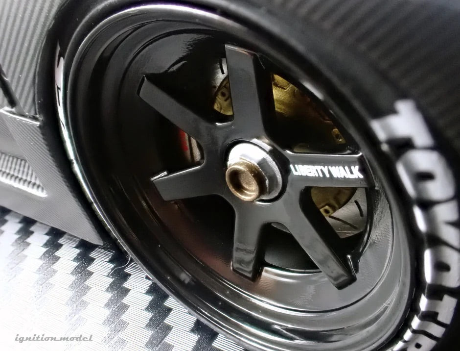 Ignition-Model Ferrari F40 LBWK LB-Works 40 Japan Full Carbon 1:18