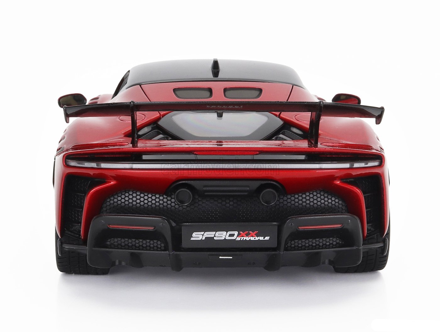 Bburago 2024 Ferrari SF90XX Stradale Rossa Magma Red Metallic 1:18