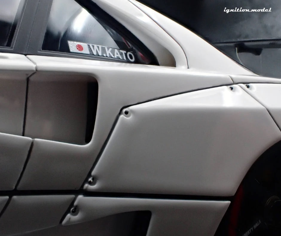 Ignition-Model 2023 Ferrari F40 LBWK LB-Works 40 Japan White 1:18