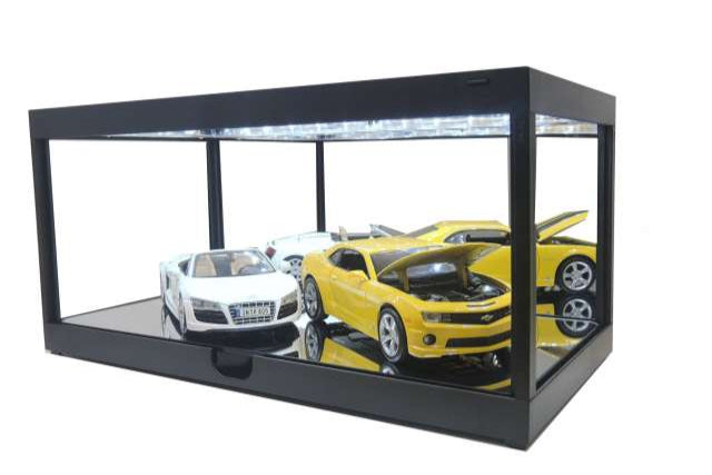 Triple 9 LED 14in Display Case w/ Black Frame 1:18