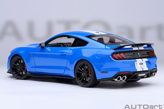 AUTOart Ford Shelby Mustang GT500 Grabber Blue 1:18