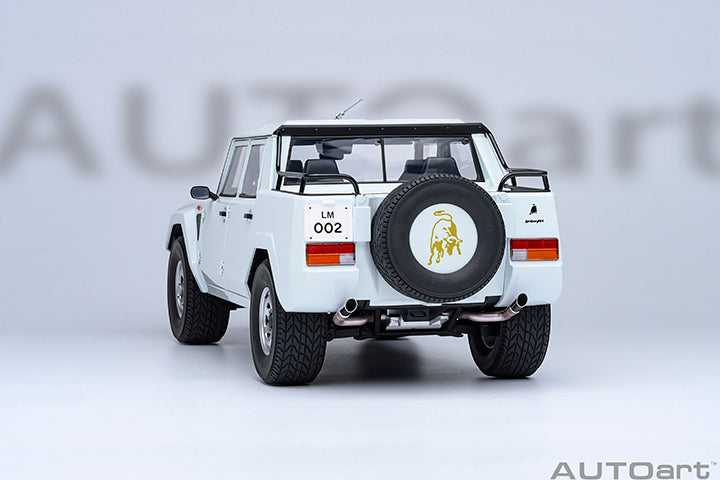 AUTOart Lamborghini LM002 Bianco Polo Park (White) 1:18