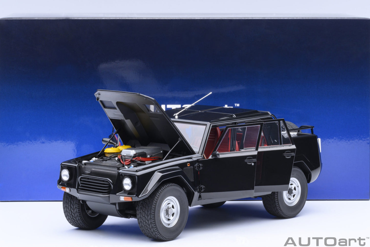 AUTOart Lamborghini LM002 Nero Tenebre (Black) 1:18