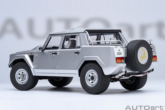 AUTOart Lamborghini LM002 Argento (Metallic Silver) 1:18