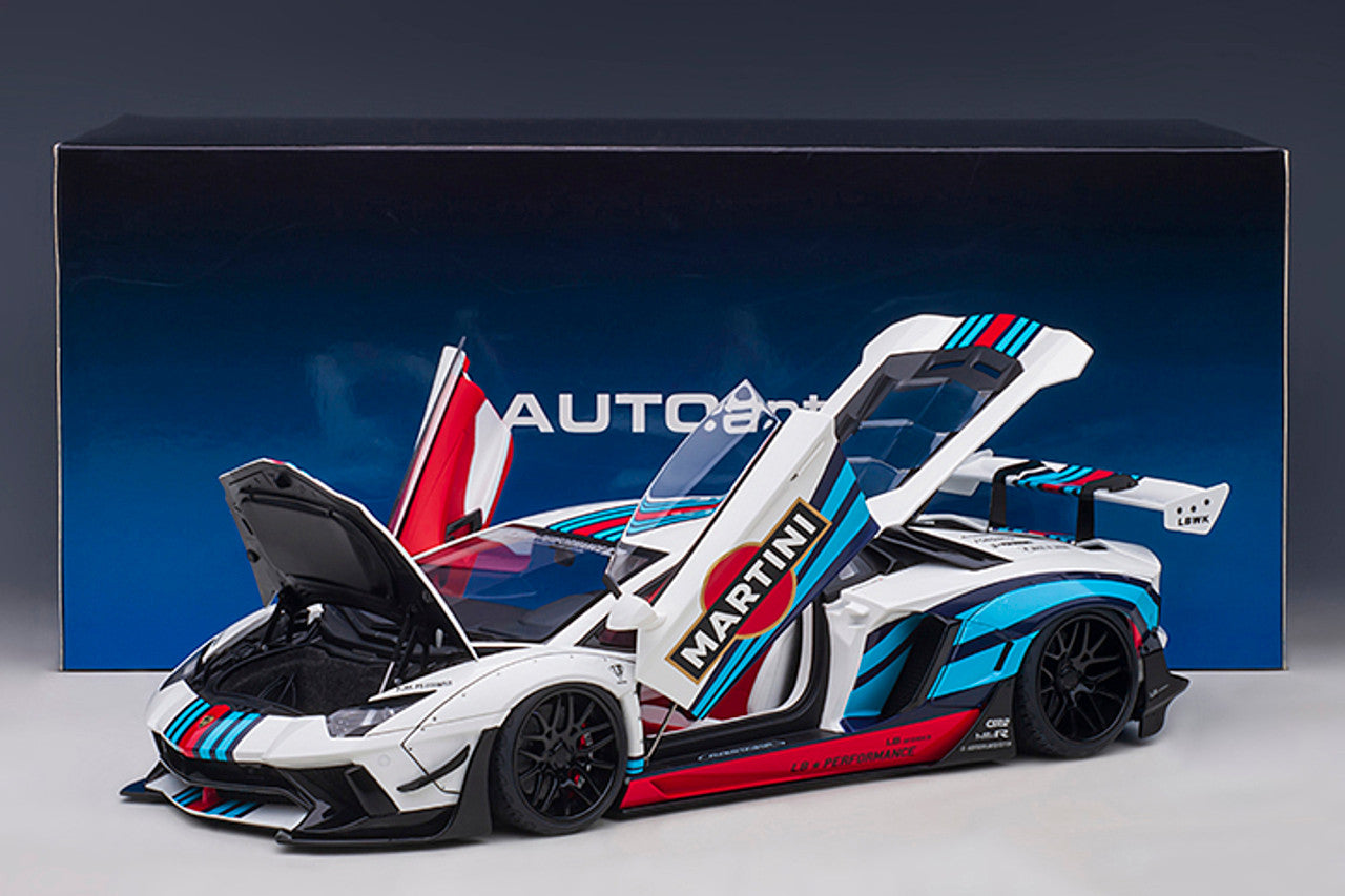 AUTOart Lamborghini Aventador Liberty Walk LB-Works Limited Edition Martini Livery 1:18 (Preowned))