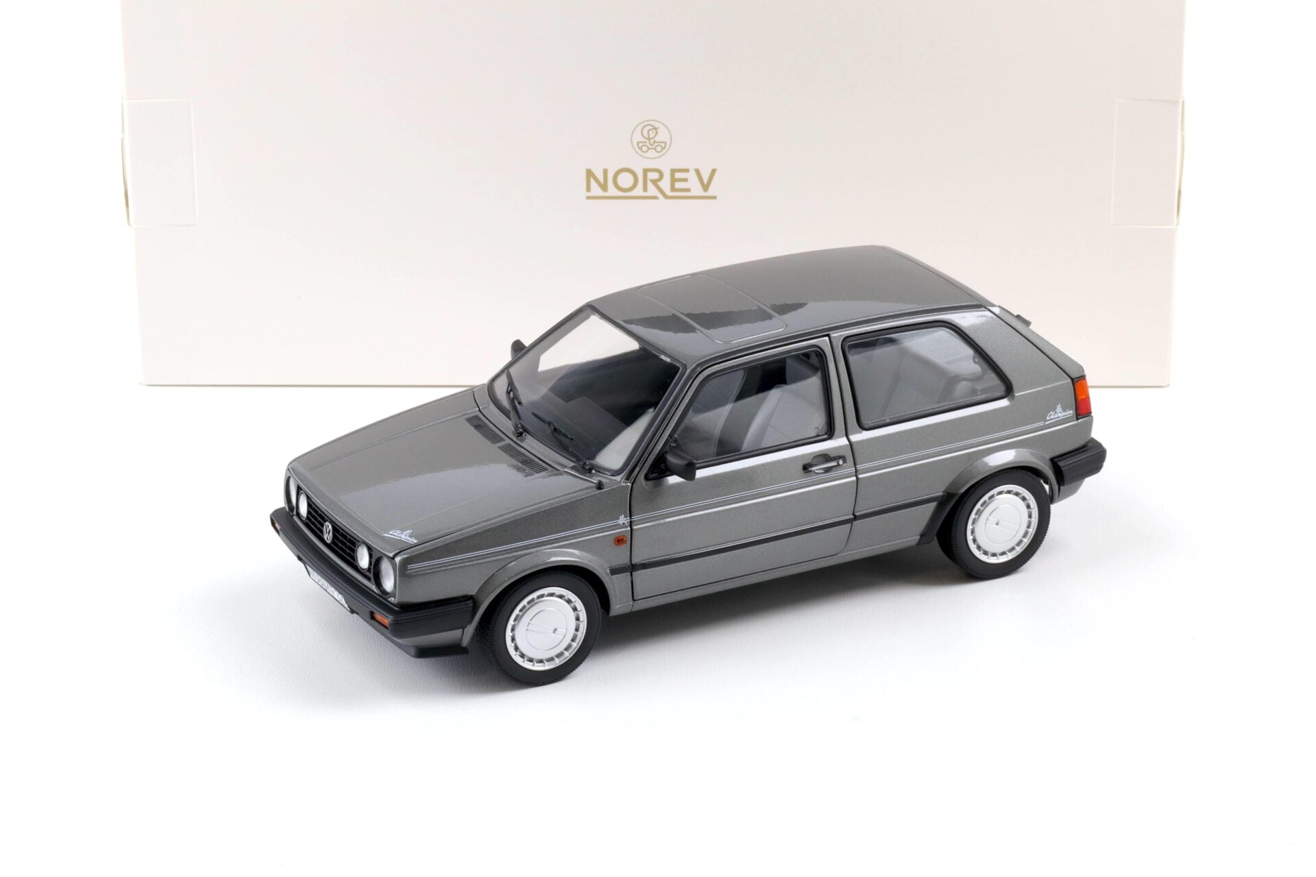 Norev 1989 VW Golf MK II Champion Grey Metallic 1:18 – STM Diecast
