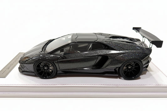 GL Model Lamborghini Aventador Roadster SVJ Sparkling Black 1:18 WITH DISPLAY