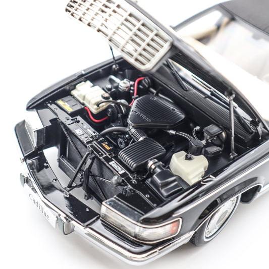Xiaoguang Model 1994 Cadillac Fleetwood Brougham Black 1:18