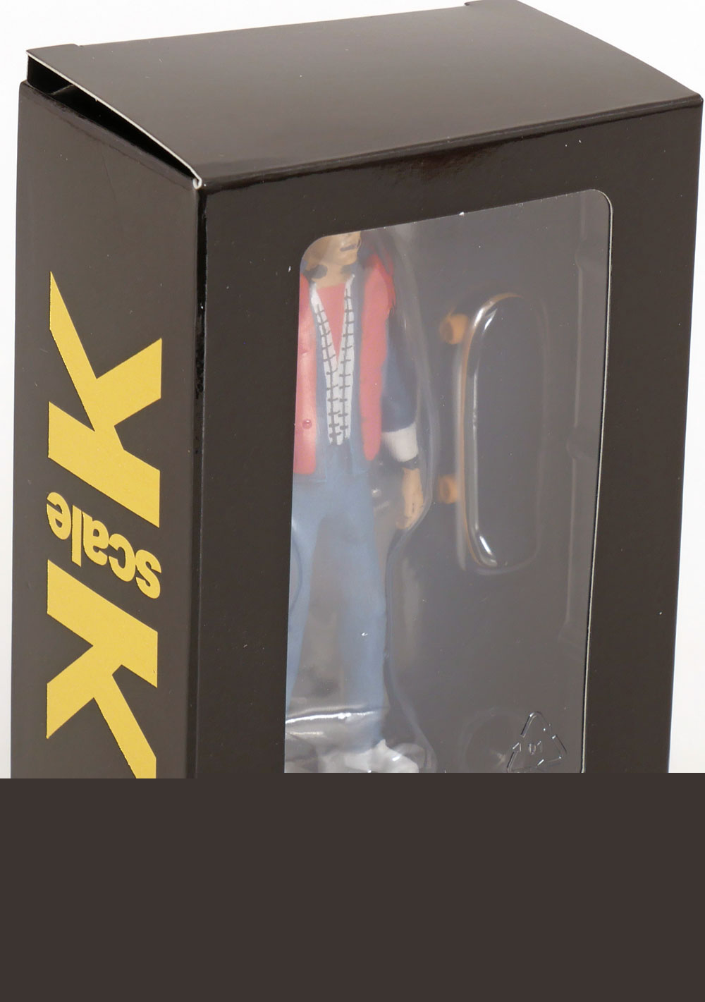 KK Scale - Figures - Marty McFly (Michael J. Fox) w/ Skateboard Back to the Future 1:18