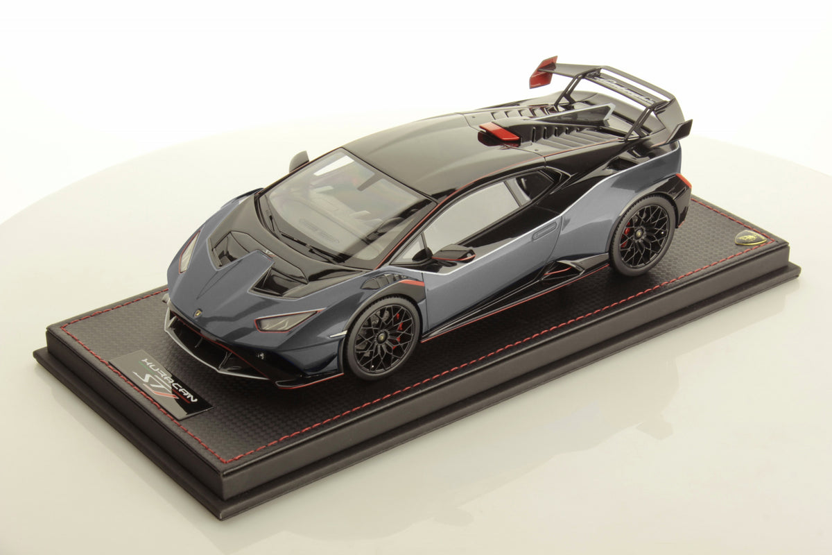 MR Models Lamborghini Huracan STJ Grigio Telesto 1:18 WITH DISPLAY