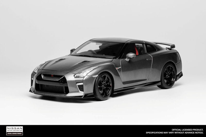 Motorhelix 2020 Nissan Skyline GT-R R35 Nismo Track Edition Dark Metal Grey 1:18