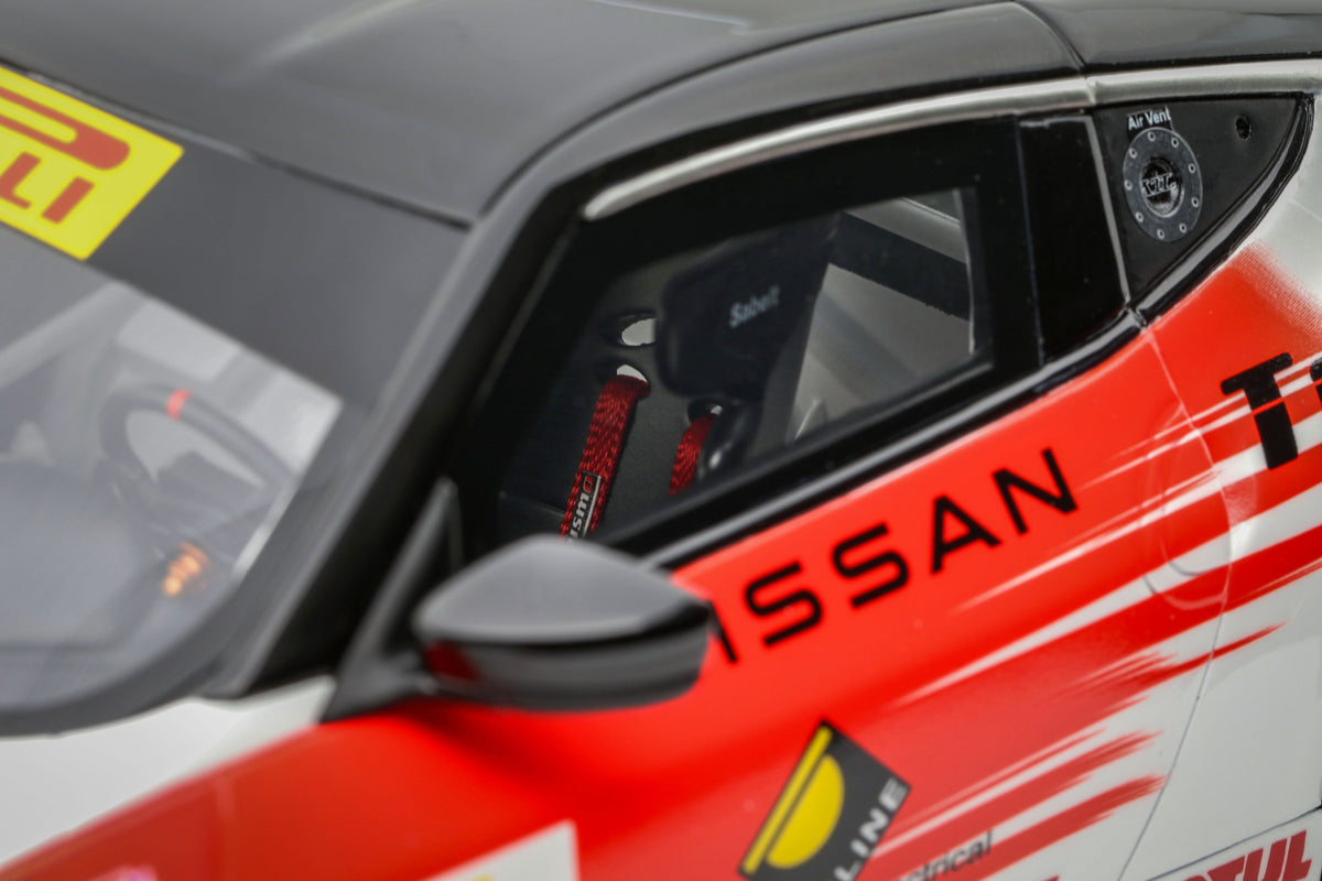Otto 2023 Nissan 400 Z GT4 #23 White and Red 1:18
