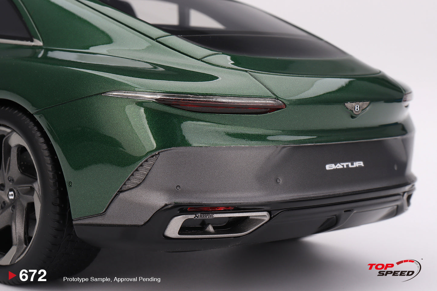 Topspeed Bentley Batur Bonneville Scarab Green 1:18