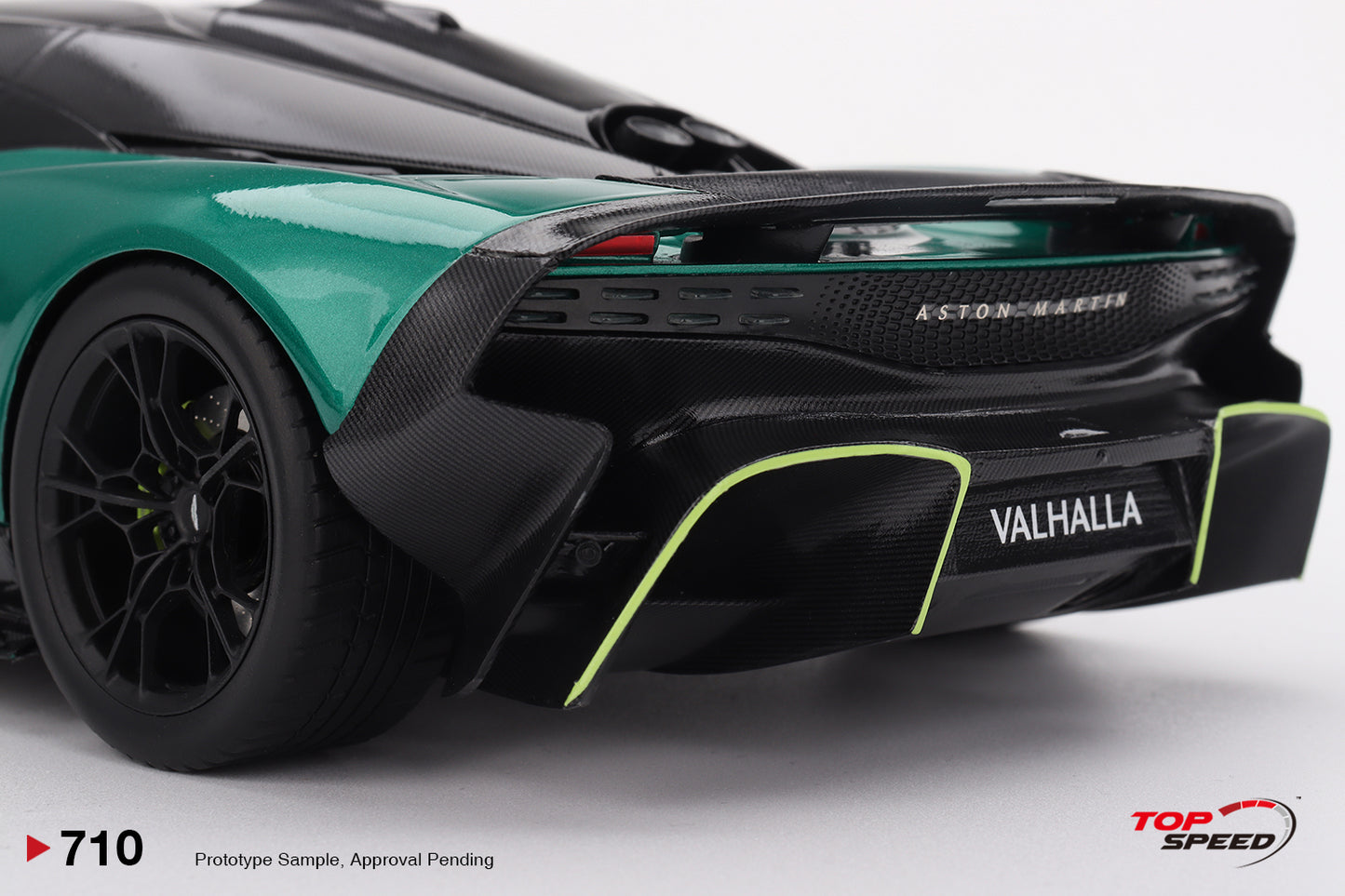 Topspeed Aston Martin Valhalla Podium Green 1:18