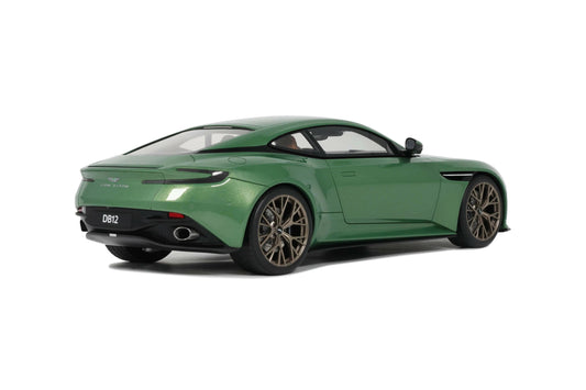 GT Spirit 2023 Aston Martin DB12 Vantage Green 1:18