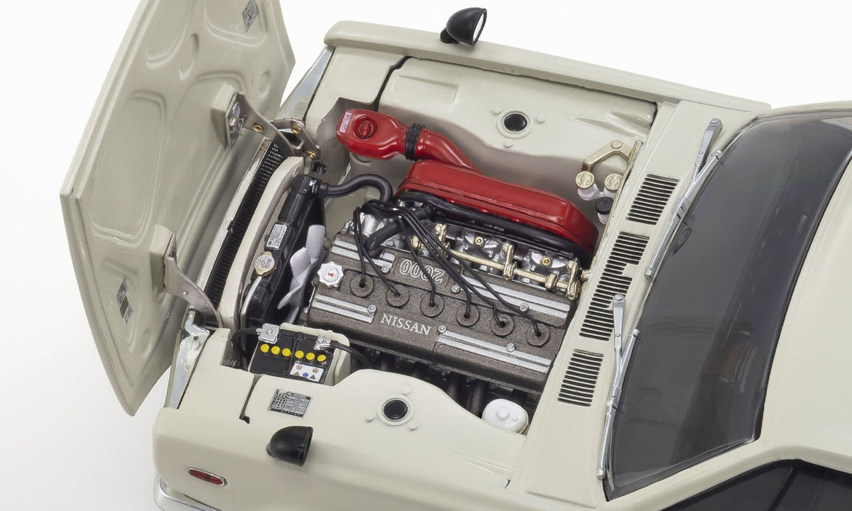 Kyosho Nissan Skyline 2000 GT-R (KPGC10) Modified White 1:18