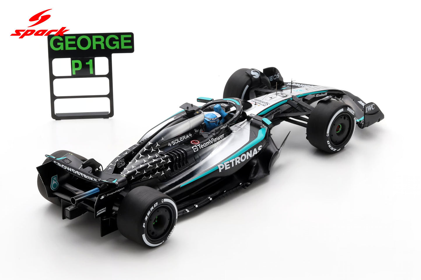 Spark-Model Mercedes W16 Team Mercedes-AMG Petronas #63 Winner Canadian GP 2025 (Russell) 1:18 WITH DISPLAY