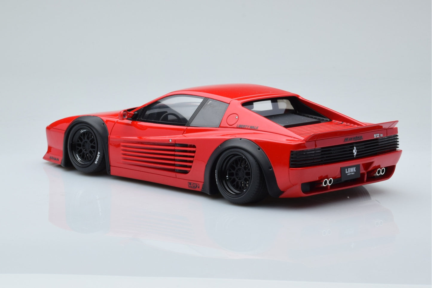 GT Spirit Ferrari 512 TR Testarossa LBWK Liberty Walk Rosso Corsa 1:18 Resin