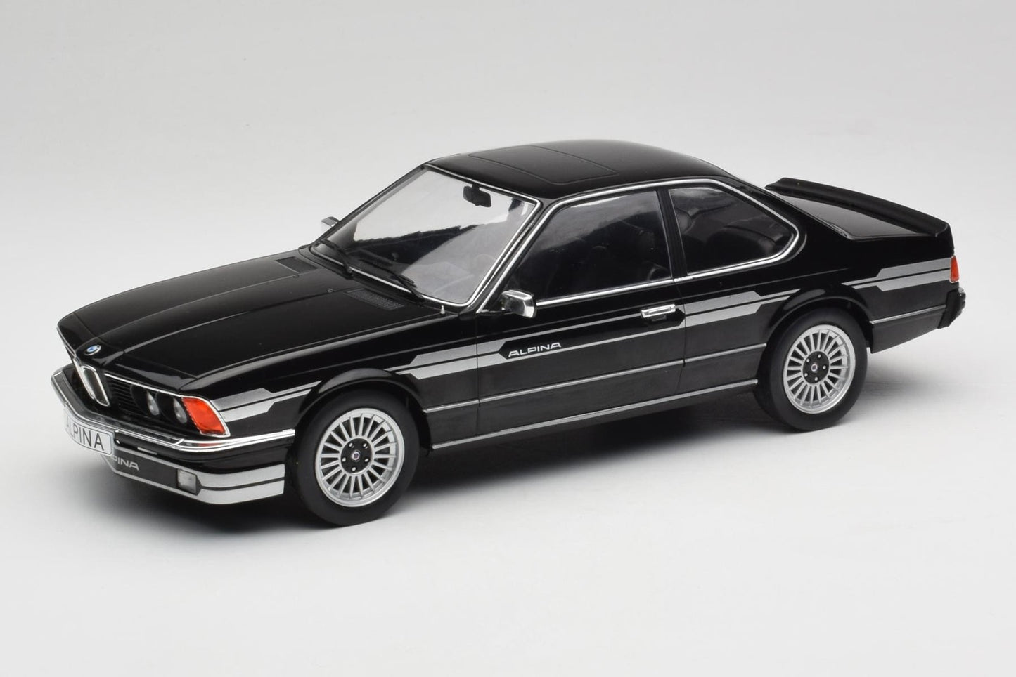 MCG 1980 BMW Alpina B7 (E24) Turbo 6-Series Coupe Diamond Black 1:18