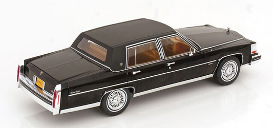 MCG 1982 Cadillac Fleetwood Brougham Black 1:18