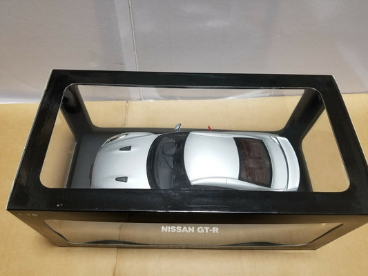AUTOart Millennium Nissan Skyline GT-R (R35) Ultimate Metal Silver 1:18