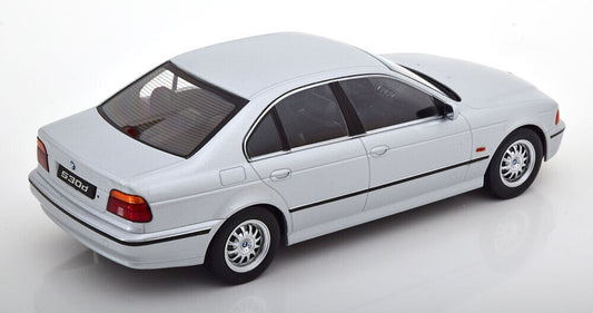 KK-Scale 1995 BMW 530d (e39) Sedan Silver Metallic 1:18