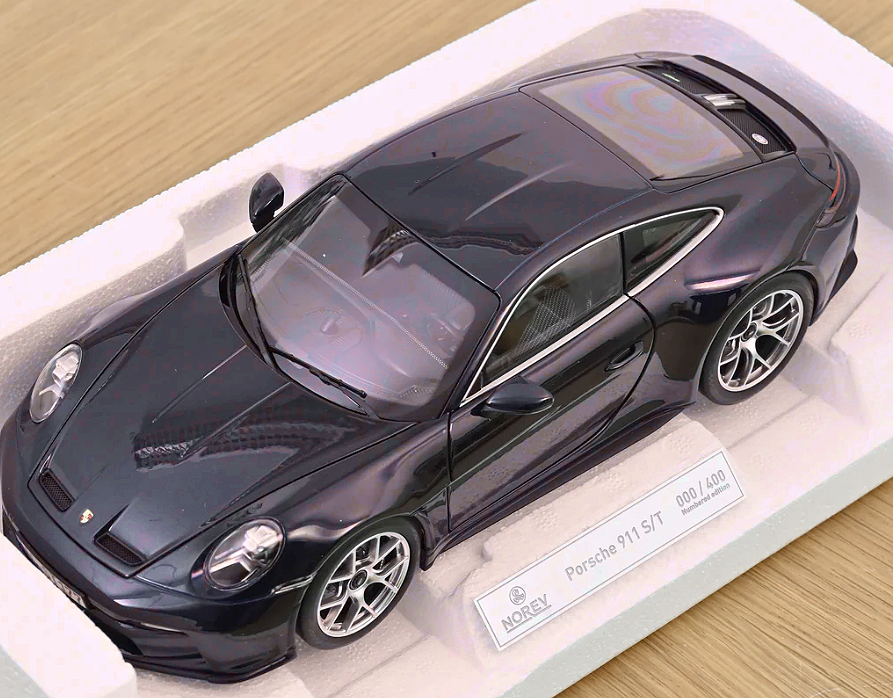 Norev 2023 Porsche 911 992 S/T Viola Metallic Purple 1:18