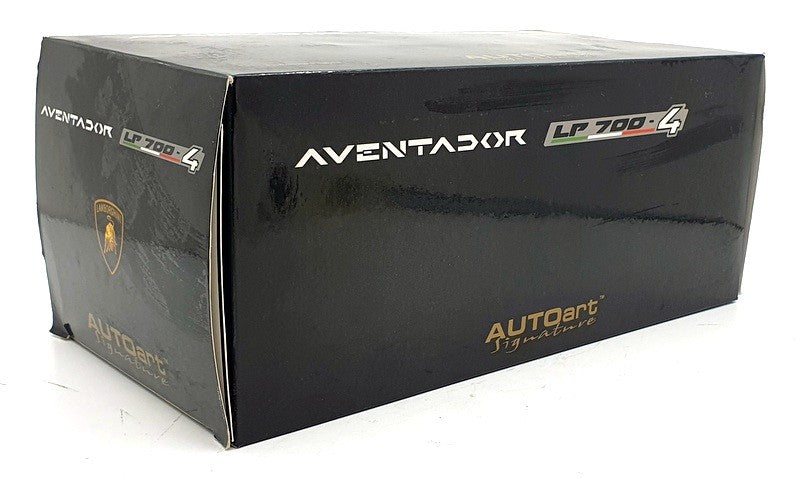 AUTOart Signature Lamborghini Aventador LP700-4 Nero Nemesis (Matte Black) 1:18