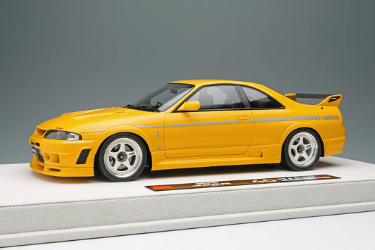 Make Up Co., Ltd / Eidolon 1996 Nissan Skyline 400R GT-R (BNR33) NISMO Yellow WITH DISPLAY 1:18