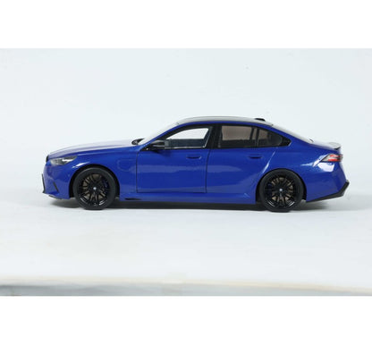 Solido 2025 BMW M5 (G90) Marina Bay Blue Metallic 1:18