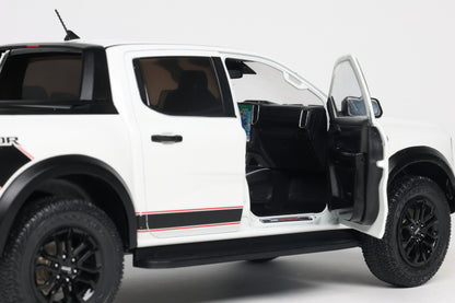 Solido 2024 Ford Ranger Raptor Crew Cab Pickup Truck Ice White 1:18
