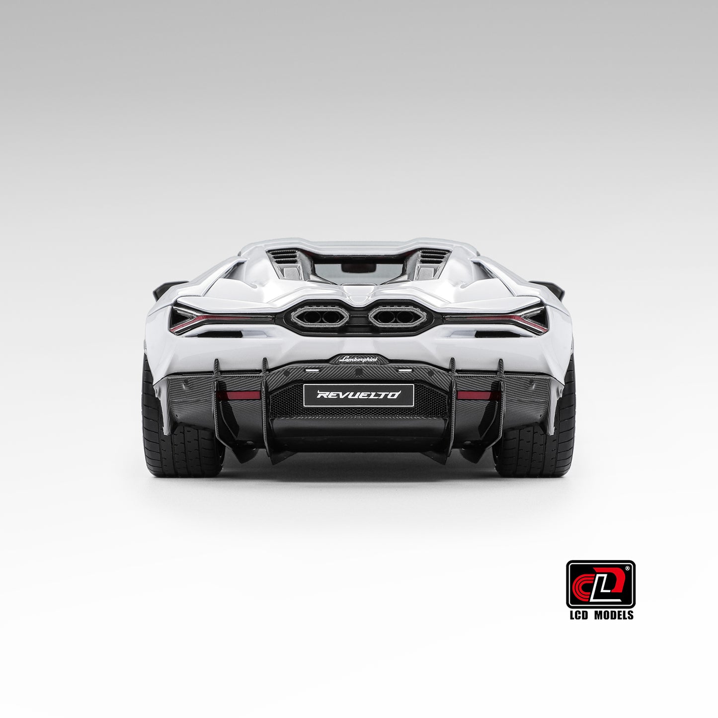 LCD 2024 Lamborghini Revuelto White 1:18