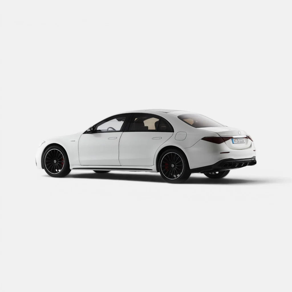 NZG Mercedes Benz S63 AMG E Performance Sedan (W223) Opalith White 1:18