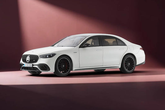 NZG Mercedes Benz S63 AMG E Performance Sedan (W223) Opalith White 1:18