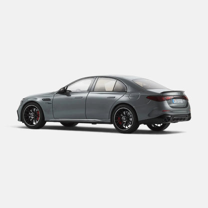NZG Mercedes Benz E53 Hybrid AMG 4Matic Sedan (W214) Alpine Grey 1:18