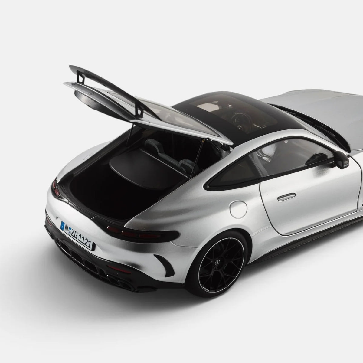 NZG Mercedes Benz AMG GT63 Pro 4Matic (C192) Hightech Silver 1:18