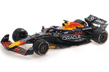 Minichamps F1 RB21 Team Oracle Red Bull Racing #1 WINNER Emilia Romagna GP 2025 (Verstappen) 1:18