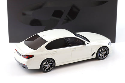 GT Spirit 2023 BMW 545E G30 Xdrive M Sport Sedan White 1:18
