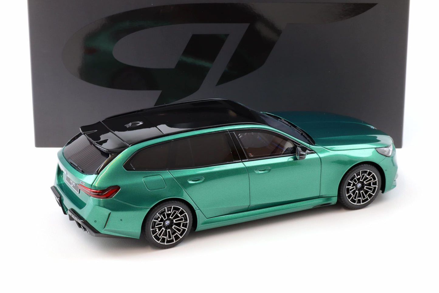 GT Spirit 2024 BMW G99 M5 Touring Wagon Isle of Man Green Metallic 1:18