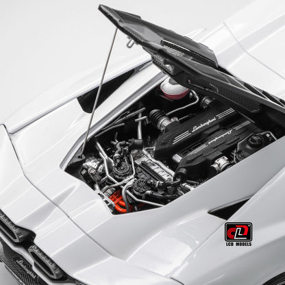 LCD 2024 Lamborghini Revuelto White 1:18