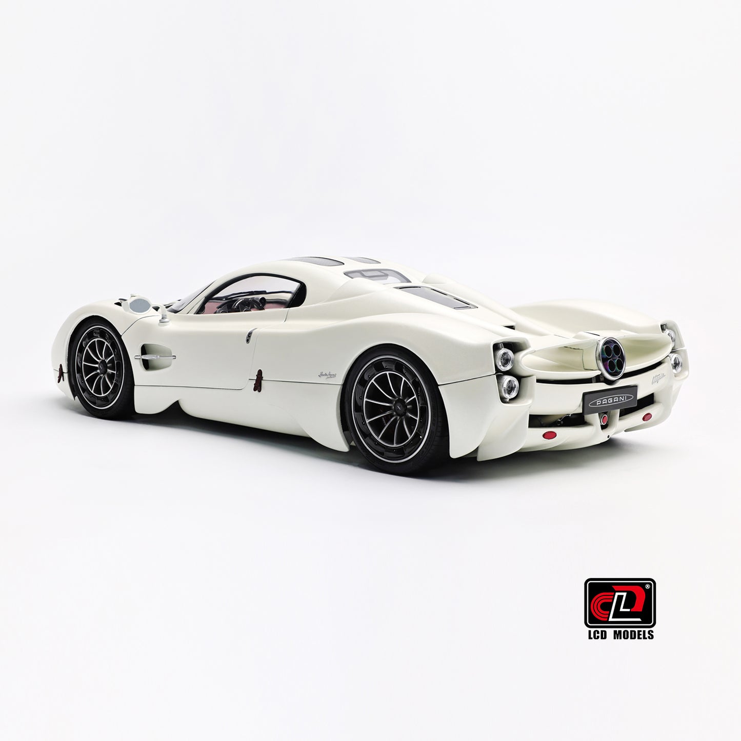 LCD Pagani Utopia Matte Pearl White 1:18