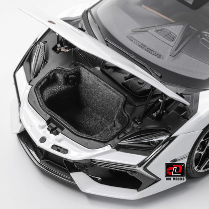 LCD 2024 Lamborghini Revuelto White 1:18