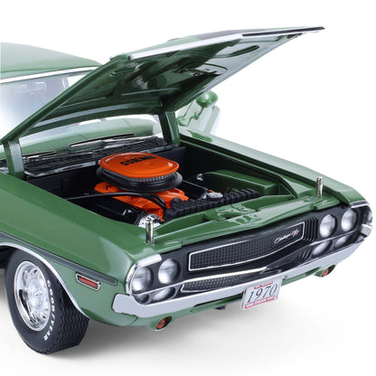 Greenlight 1970 Dodge Challenger R/T Hardtop Hemi (Mr Norm's) F8 Green 1:18