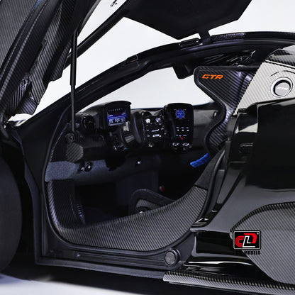 LCD Mclaren Senna GTR Black 1:18