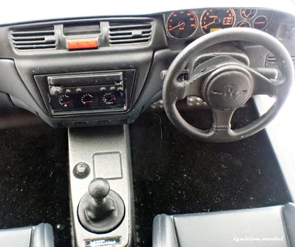 Ignition-Model Mitsubishi Lancer Evolution VIII MR (CT9A) Red 1:18