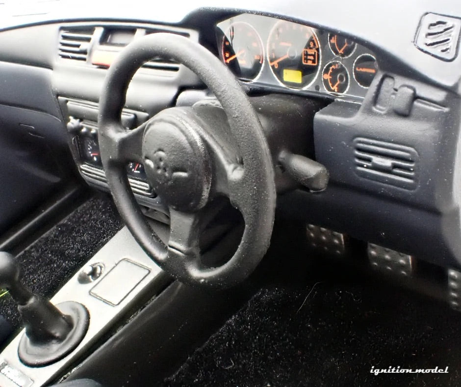 Ignition-Model Mitsubishi Lancer Evolution VIII MR (CT9A) Red 1:18