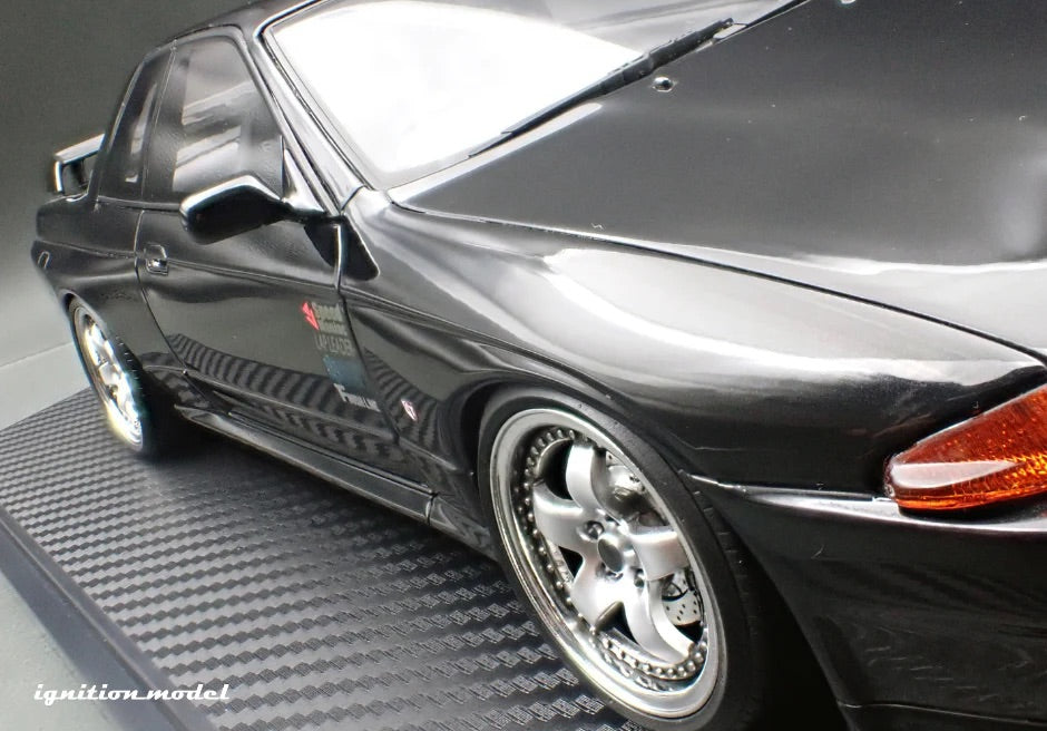 Ignition-Model Nissan Skyline GT-R R32 (BN32) V-Spec II Initial D Black 1:18