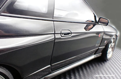 Ignition-Model Nissan Skyline GT-R R32 (BN32) V-Spec II Initial D Black 1:18