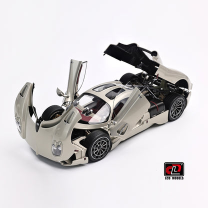 LCD Pagani Utopia Champagne Gold 1:18