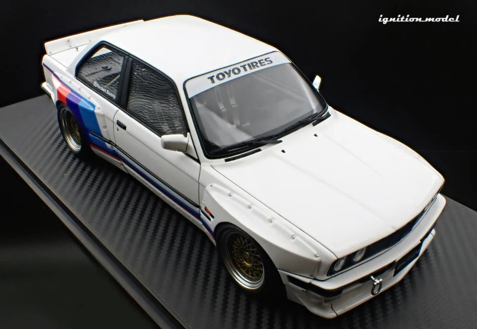 Ignition-Model BMW M3 Pandem 30 (E30) M-Design White 1:18